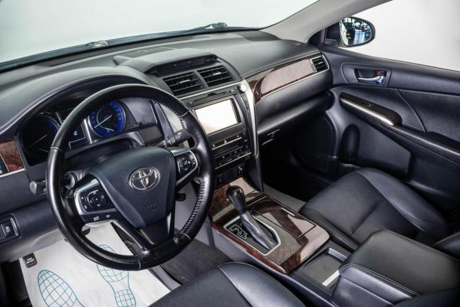 Toyota Camry VII (XV50) Рестайлинг с пробегом 2016 года, цена 2 159 000 рублей, 166246 км, седан, Автокод Объявления