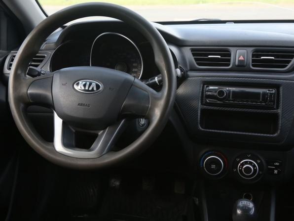 Kia Rio III с пробегом 2013 года, цена 652 000 рублей, 129500 км, седан, Автокод Объявления