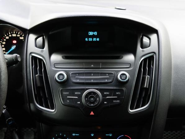 Ford Focus III Рестайлинг с пробегом 2018 года, цена 950 000 рублей, 100860 км, универсал, Автокод Объявления