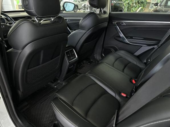 Geely Atlas Pro с пробегом 2022 года, цена 1 860 000 рублей, 75188 км, внедорожник, Автокод Объявления