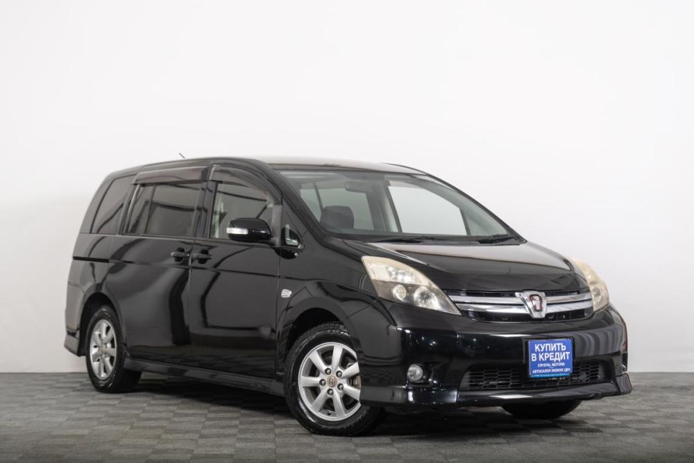 Toyota ISis I Рестайлинг Томск  - изображение 1