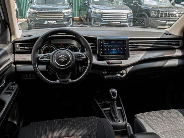 Suzuki Ertiga II с пробегом 2022 года, цена 1 875 000 рублей, 69400 км, компактвэн, Автокод Объявления