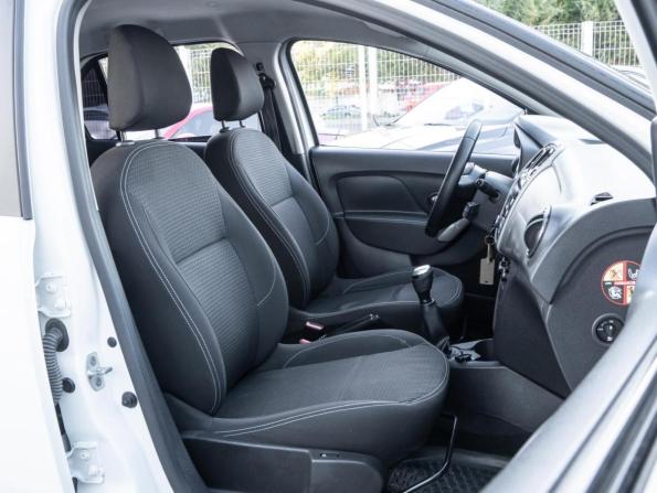 Renault Logan II Рестайлинг с пробегом 2021 года, цена 1 150 000 рублей, 103448 км, седан, Автокод Объявления