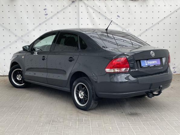 Volkswagen Polo V с пробегом 2014 года, цена 690 000 рублей, 235651 км, седан, Автокод Объявления