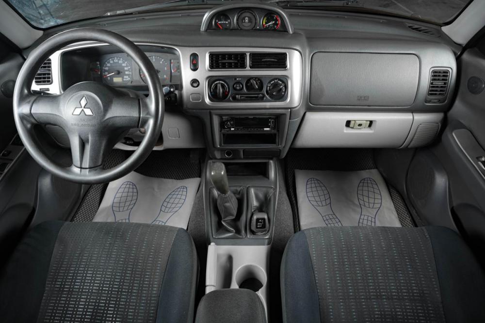 Mitsubishi Pajero Sport I Рестайлинг Тюмень  - изображение 13