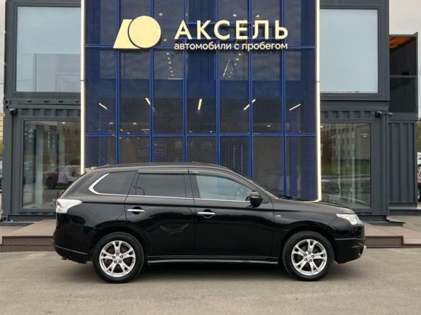 Mitsubishi Outlander III с пробегом 2013 года, цена 1 649 000 рублей, 177000 км, внедорожник, Автокод Объявления