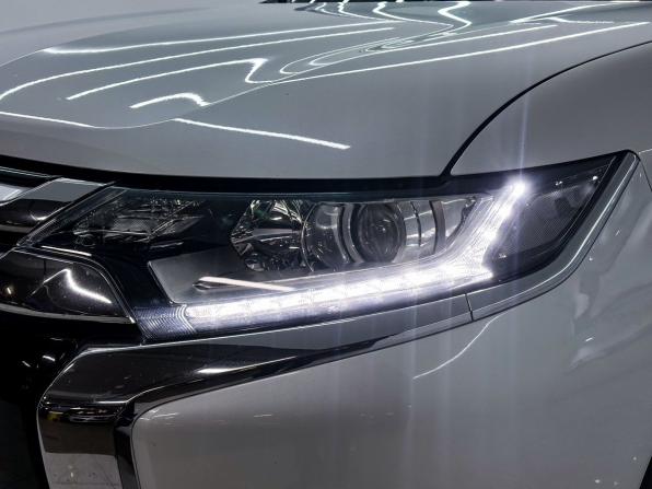 Mitsubishi Outlander III Рестайлинг 2 с пробегом 2015 года, цена 1 749 000 рублей, 179909 км, внедорожник, Автокод Объявления
