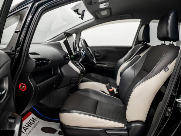 Toyota Wish II Рестайлинг с пробегом 2013 года, цена 1 500 000 рублей, 130060 км, минивэн, Автокод Объявления