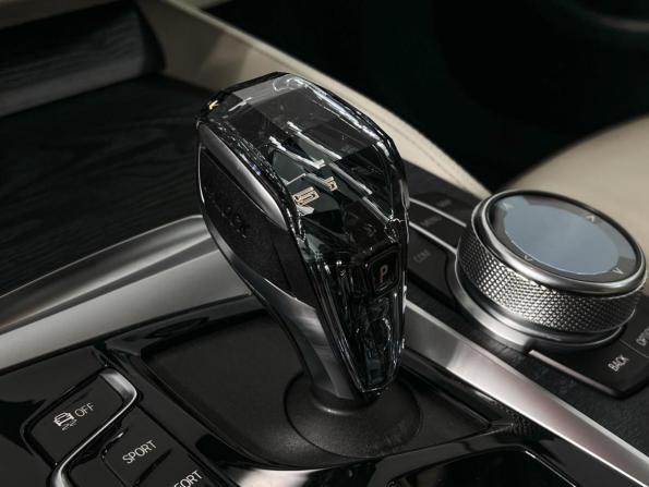 BMW 5 серии VII (G30/G31/G38) Рестайлинг с пробегом 2020 года, цена 4 295 200 рублей, 79507 км, универсал, Автокод Объявления
