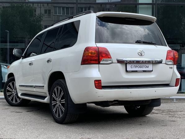 Toyota Land Cruiser 200 Series Рестайлинг 1 с пробегом 2014 года, цена 4 560 000 рублей, 155900 км, внедорожник, Автокод Объявления