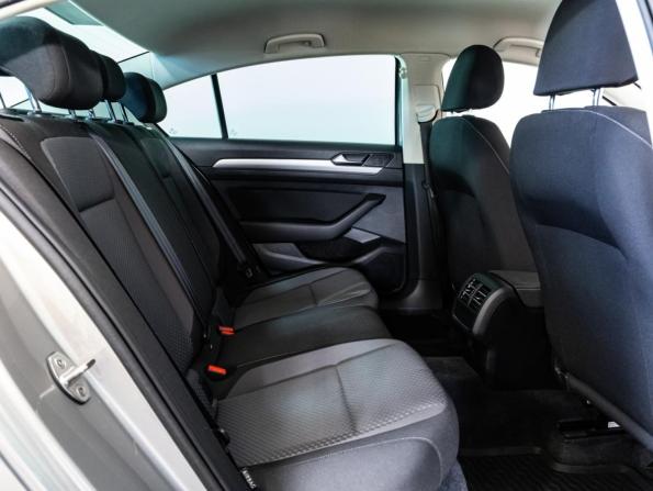 Volkswagen Passat B8 с пробегом 2016 года, цена 1 599 000 рублей, 173105 км, седан, Автокод Объявления