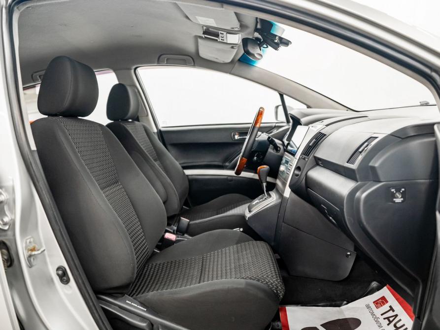 Toyota Corolla Verso I Рестайлинг 2 Красноярск  - изображение 7