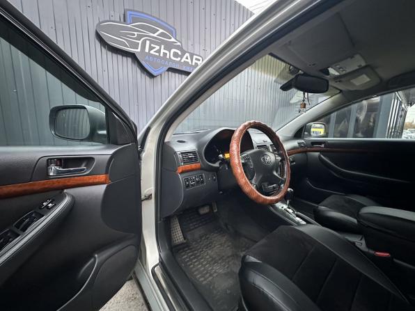 Toyota Avensis II Рестайлинг с пробегом 2008 года, цена 829 000 рублей, 228700 км, седан, Автокод Объявления