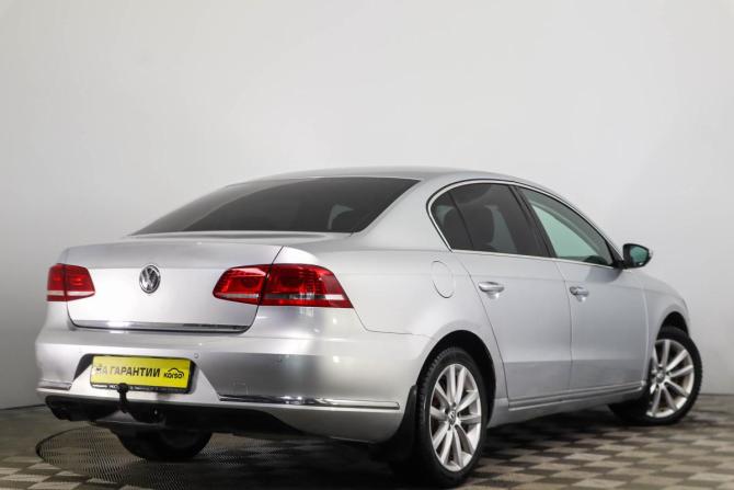 Volkswagen Passat B7 с пробегом 2012 года, цена 929 000 рублей, 238500 км, седан, Автокод Объявления