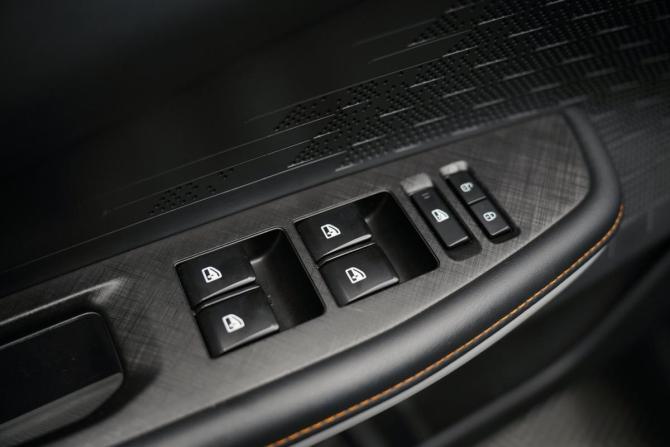 Changan UNI-V I с пробегом 2024 года, цена 2 398 000 рублей, 39500 км, лифтбек, Автокод Объявления