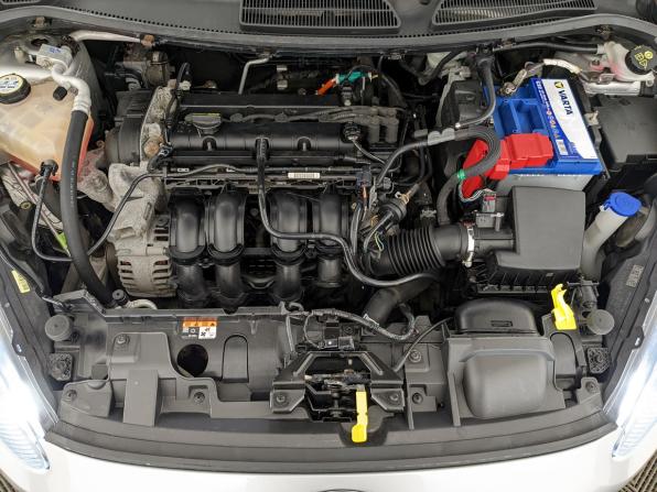 Ford Fiesta Mk6 Рестайлинг с пробегом 2016 года, цена 830 000 рублей, 103014 км, седан, Автокод Объявления