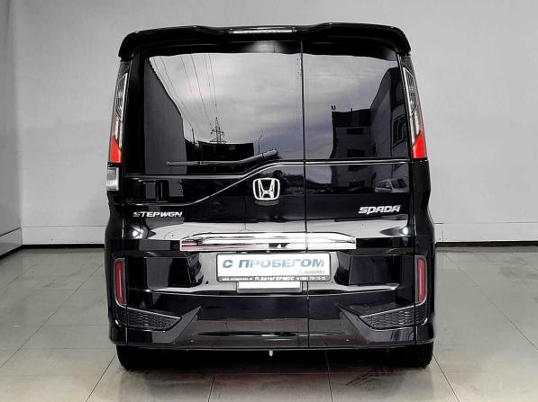 Honda Stepwgn V с пробегом 2016 года, цена 1 840 000 рублей, 127346 км, минивэн, Автокод Объявления