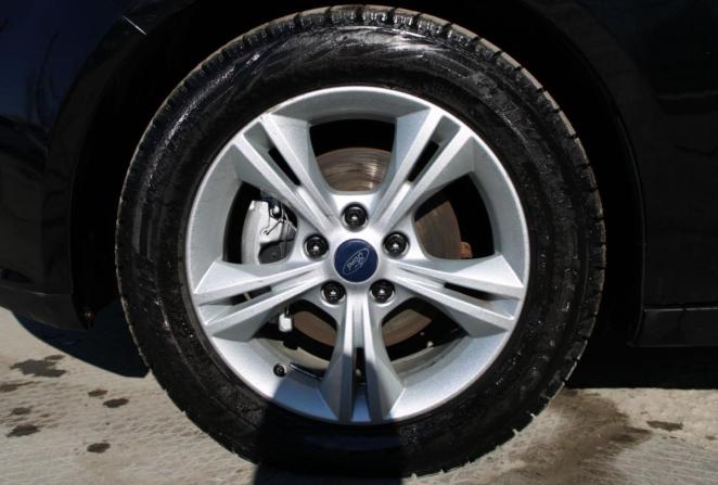 Ford Focus III с пробегом 2013 года, цена 870 000 рублей, 141116 км, хэтчбек, Автокод Объявления