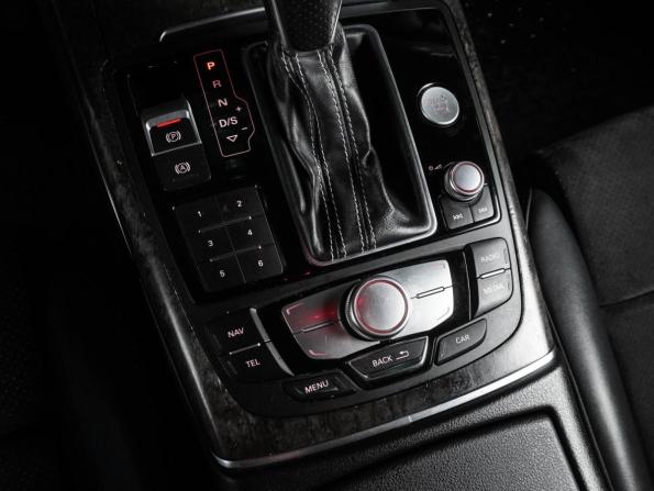 Audi A6 IV (C7) Рестайлинг с пробегом 2016 года, цена 2 599 000 рублей, 241586 км, седан, Автокод Объявления