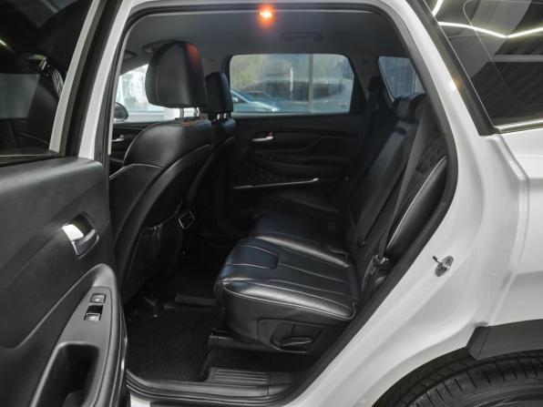Hyundai Santa Fe IV Рестайлинг с пробегом 2021 года, цена 2 899 000 рублей, 161414 км, внедорожник, Автокод Объявления