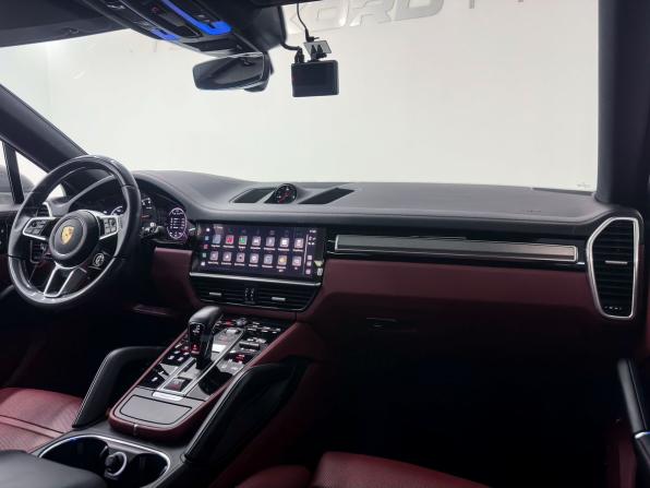 Porsche Cayenne III с пробегом 2022 года, цена 10 899 000 рублей, 37397 км, внедорожник, Автокод Объявления