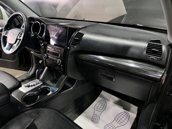 Kia Sorento II Рестайлинг с пробегом 2012 года, цена 1 550 000 рублей, 262134 км, внедорожник, Автокод Объявления