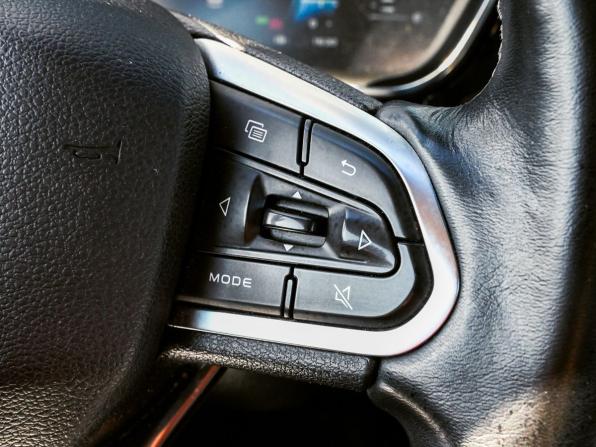 Geely Atlas Pro с пробегом 2023 года, цена 2 150 000 рублей, 99988 км, внедорожник, Автокод Объявления