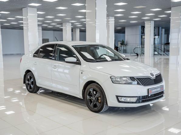 Skoda Rapid I с пробегом 2015 года, цена 642 000 рублей, 234522 км, лифтбек, Автокод Объявления