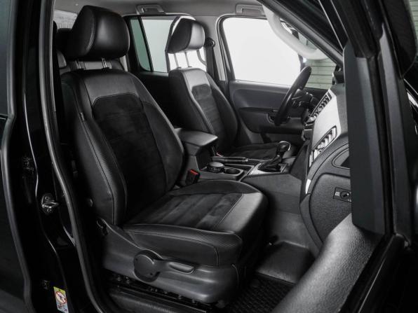 Volkswagen Amarok I Рестайлинг с пробегом 2018 года, цена 2 597 000 рублей, 451113 км, offers.body_type.unknown, Автокод Объявления
