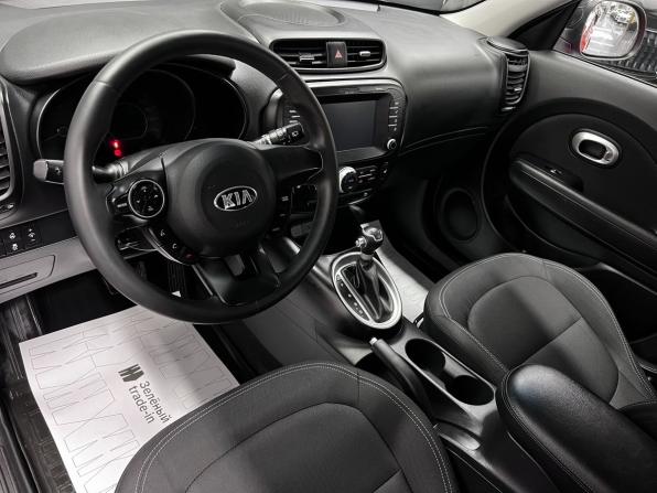 Kia Soul II Рестайлинг с пробегом 2017 года, цена 1 540 000 рублей, 136673 км, хэтчбек, Автокод Объявления