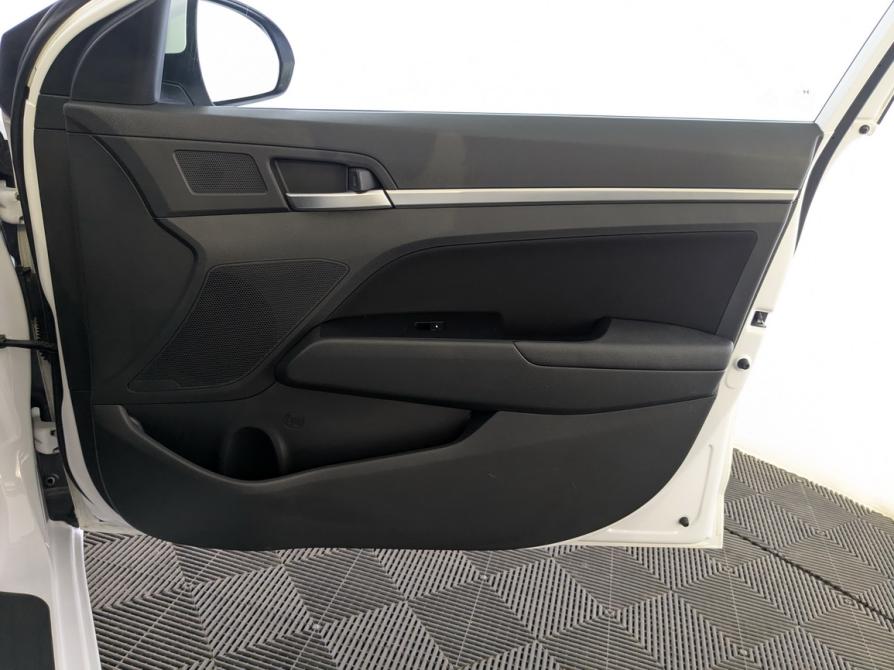 Hyundai Elantra VI (AD) Рестайлинг Москва  - изображение 22