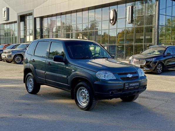 Chevrolet Niva I Рестайлинг с пробегом 2017 года, цена 648 000 рублей, 83905 км, внедорожник, Автокод Объявления