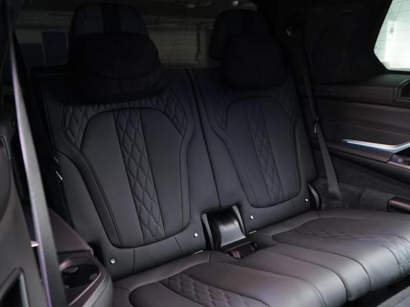 BMW X7 I (G07) Рестайлинг с пробегом 2024 года, цена 12 999 033 рубля, 70823 км, внедорожник, Автокод Объявления