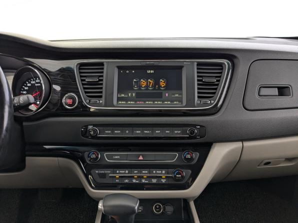 Kia Carnival III с пробегом 2019 года, цена 3 250 000 рублей, 81835 км, минивэн, Автокод Объявления