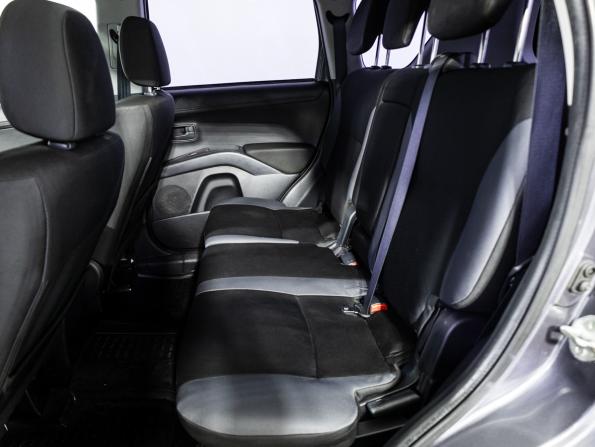 Mitsubishi Outlander II Рестайлинг с пробегом 2010 года, цена 749 777 рублей, 365573 км, внедорожник, Автокод Объявления