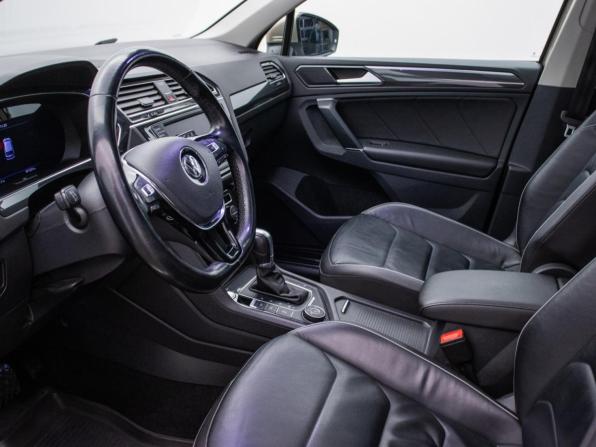 Volkswagen Tiguan II с пробегом 2017 года, цена 2 868 000 рублей, 99632 км, внедорожник, Автокод Объявления