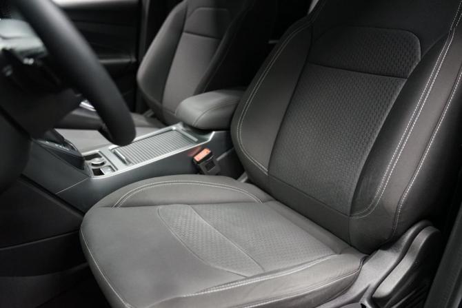 Ford Kuga II Рестайлинг с пробегом 2017 года, цена 1 770 000 рублей, 138000 км, внедорожник, Автокод Объявления