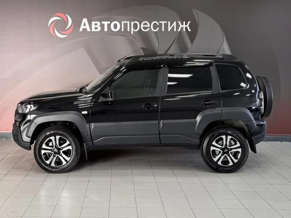 Lada (ВАЗ) Niva Travel I с пробегом 2023 года, цена 1 149 000 рублей, 12500 км, внедорожник, Автокод Объявления