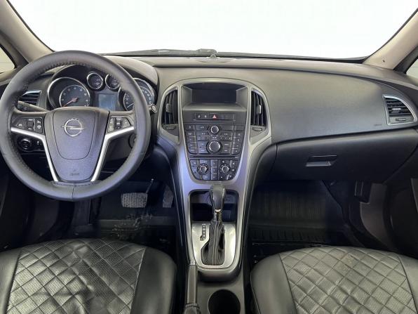 Opel Astra J Рестайлинг с пробегом 2012 года, цена 599 000 рублей, 184000 км, седан, Автокод Объявления