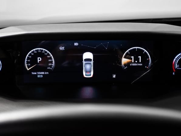 Changan UNI-V I с пробегом 2024 года, цена 2 308 000 рублей, 55483 км, лифтбек, Автокод Объявления