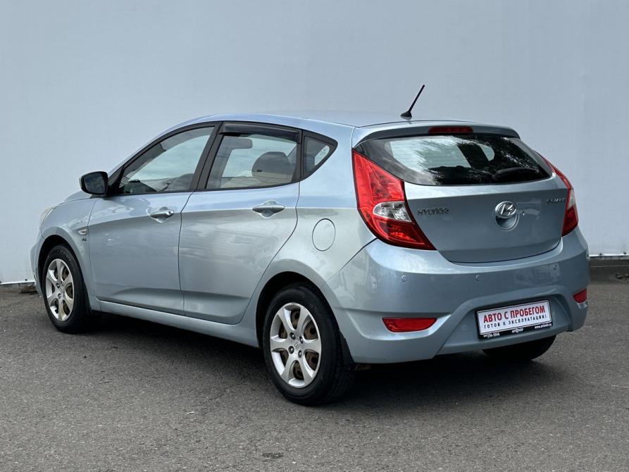 Hyundai Solaris I Москва  - изображение 7