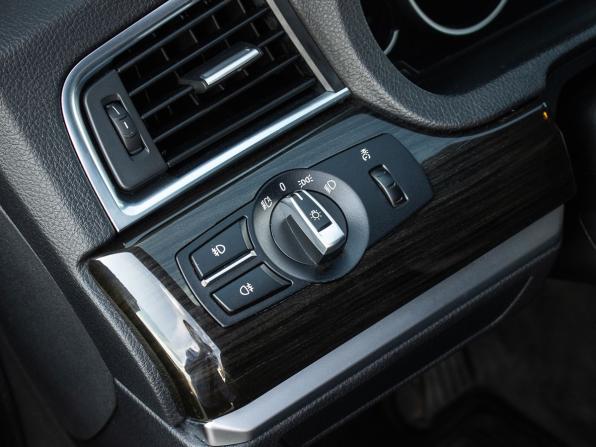 BMW 5 серии VI (F10/F11/F07) Рестайлинг с пробегом 2013 года, цена 1 840 000 рублей, 240929 км, лифтбек, Автокод Объявления