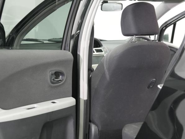 Toyota Vitz II (XP90) с пробегом 2010 года, цена 615 000 рублей, 27000 км, хэтчбек, Автокод Объявления