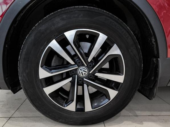 Volkswagen Tiguan II с пробегом 2019 года, цена 2 950 000 рублей, 120960 км, внедорожник, Автокод Объявления