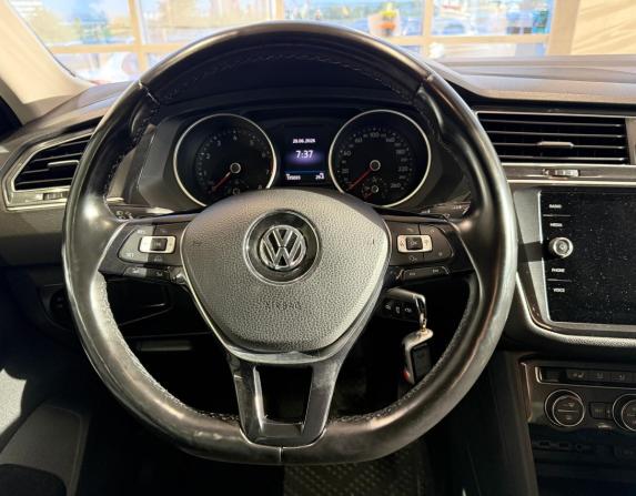 Volkswagen Tiguan II с пробегом 2017 года, цена 1 970 000 рублей, 135000 км, внедорожник, Автокод Объявления