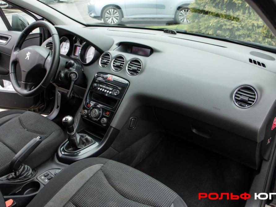 Peugeot 408 I Москва  - изображение 7