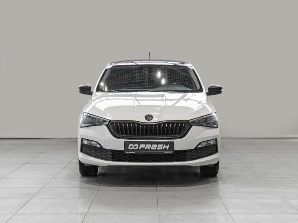 Skoda Rapid II с пробегом 2021 года, цена 1 750 000 рублей, 92771 км, лифтбек, Автокод Объявления