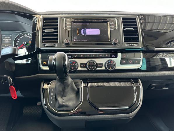 Volkswagen Multivan T6 с пробегом 2018 года, цена 5 210 000 рублей, 152824 км, минивэн, Автокод Объявления