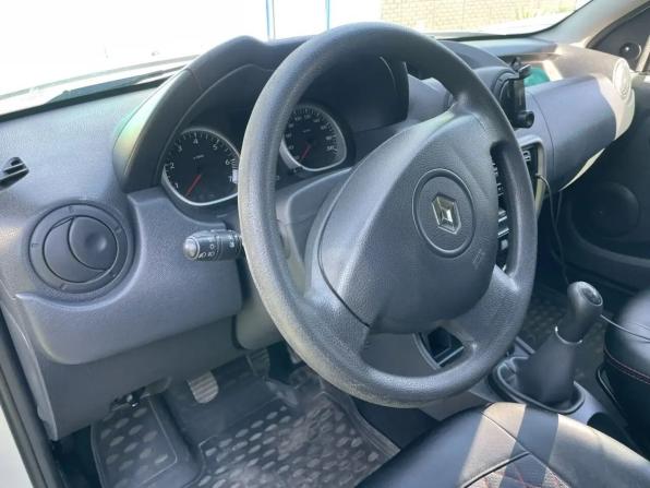 Renault Duster I с пробегом 2014 года, цена 900 000 рублей, 80879 км, внедорожник, Автокод Объявления