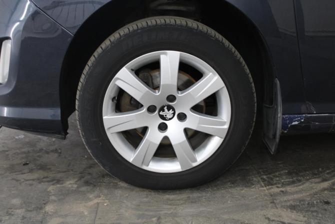 Peugeot 408 I с пробегом 2013 года, цена 429 000 рублей, 246096 км, седан, Автокод Объявления